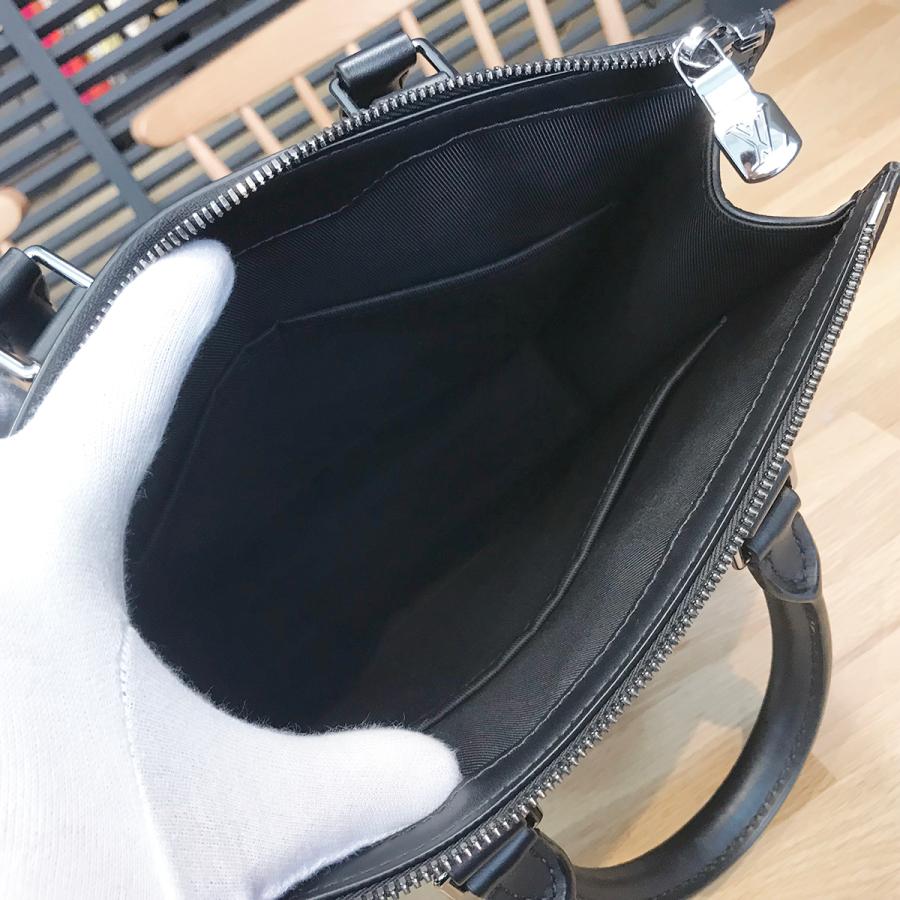 LOUIS VUITTON 【新品同様】ルイヴィトン モノグラムエクリプス LOUIS VUITTON 【新品同様】ルイヴィトン モノグラムエクリプス
