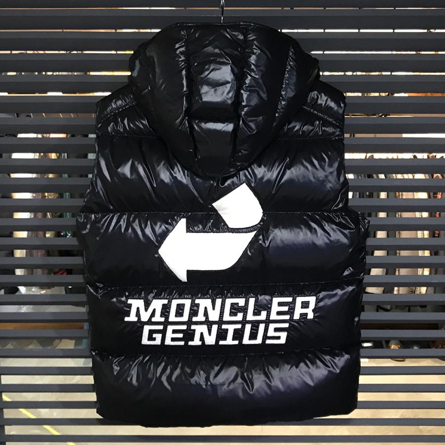 MONCLER（モンクレール） 【良品】モンクレール ジーニアス FLEXEN