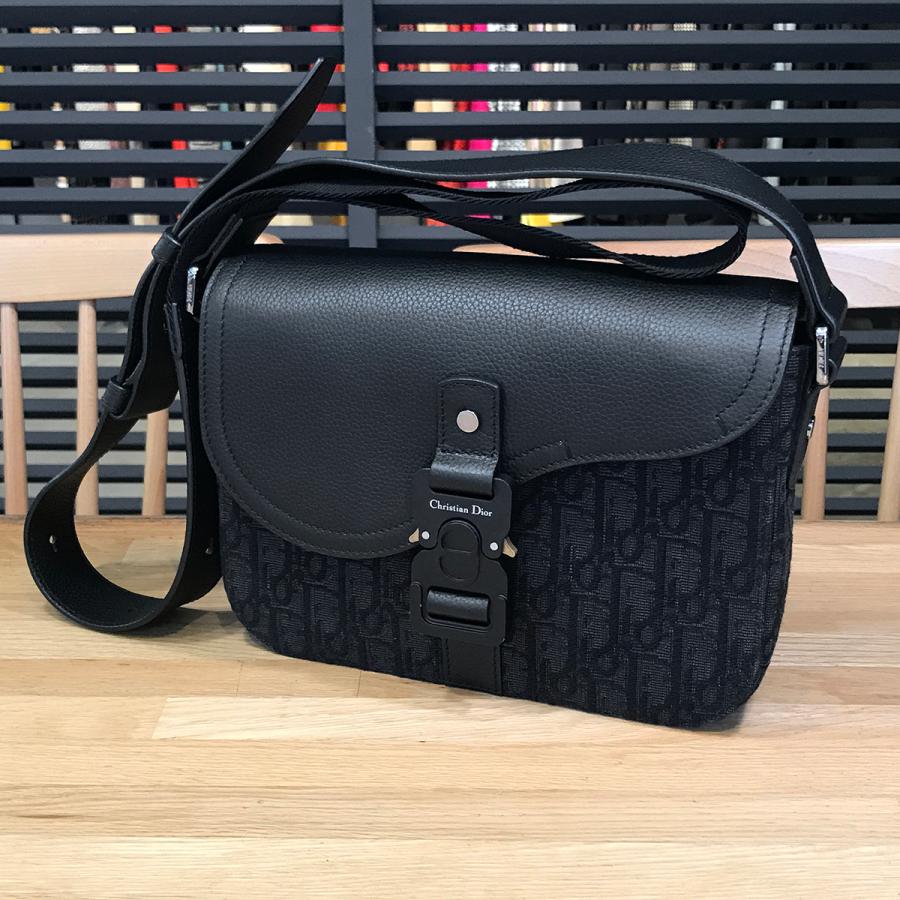 Christian Dior 【超美品】ディオール オブリーク サドル Christian Dior 【超美品】ディオール オブリーク サドル