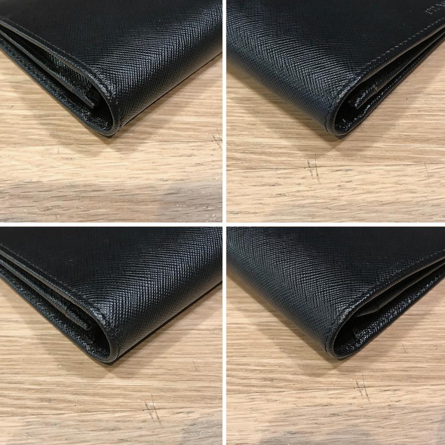 【新品未使用】 PRADA プラダ 二つ折り財布 サフィアーノ ブラック 楽天市場】【新品】 プラダ 二つ折り財布 サフィアーノ タブ レザー