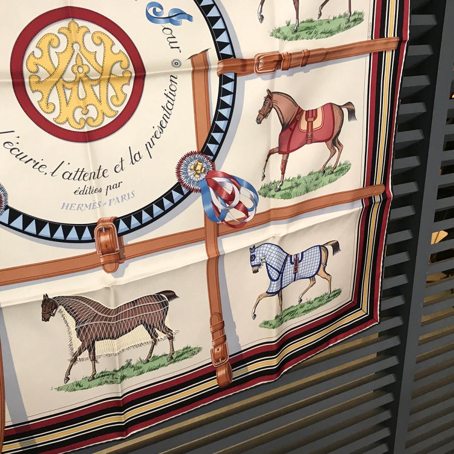 HERMES 【新品未使用】エルメス カレ90 COUVERTURES ET TENUES HERMES 【新品未使用】エルメス カレ90 COUVERTURES ET TENUES