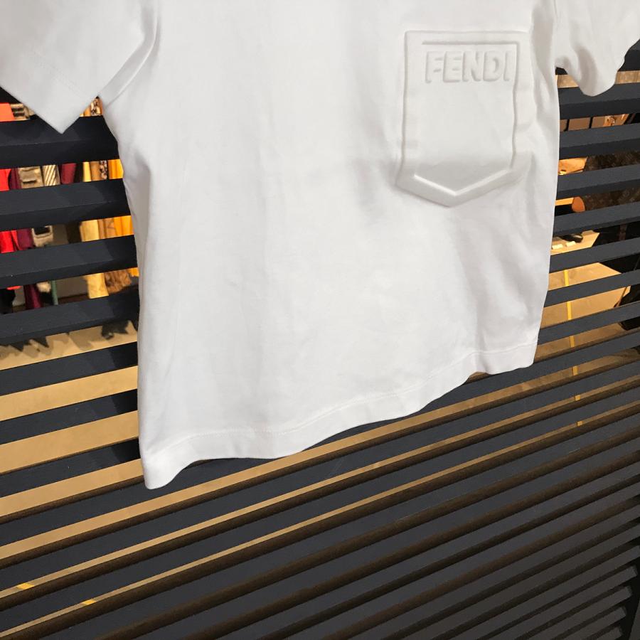 FENDI 【超美品】フェンディ ロゴ クロップド 半袖 Tシャツ ホワイト 
