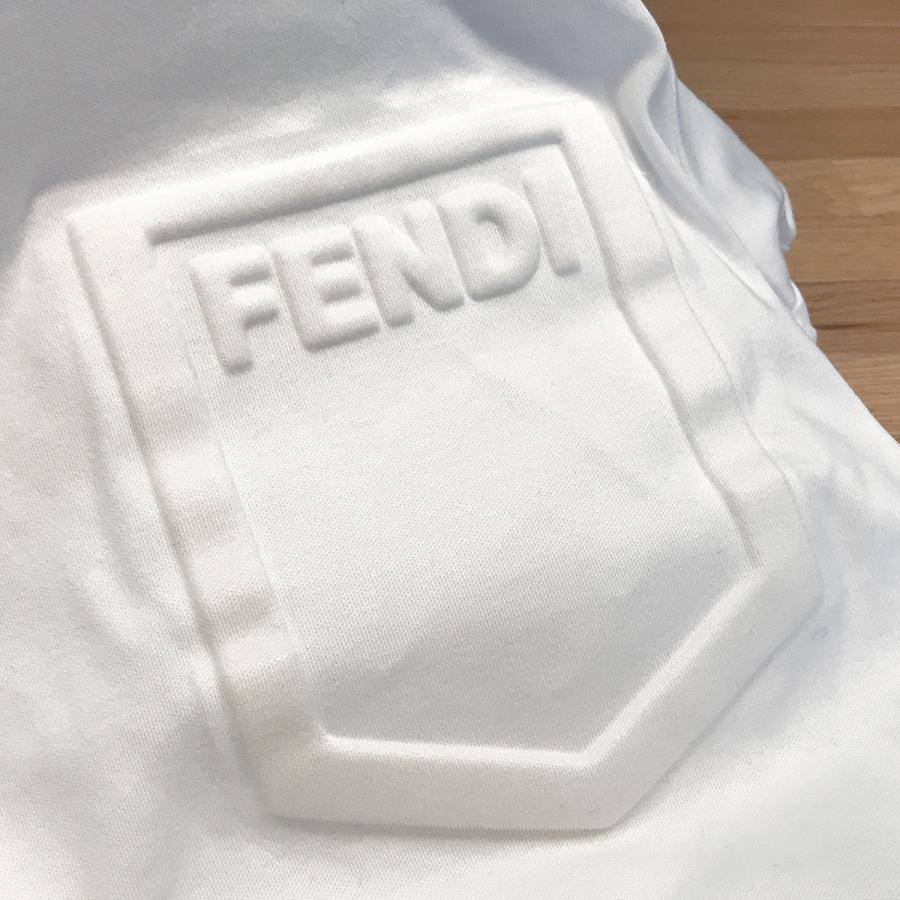 FENDI 【超美品】フェンディ ロゴ クロップド 半袖 Tシャツ ホワイト 