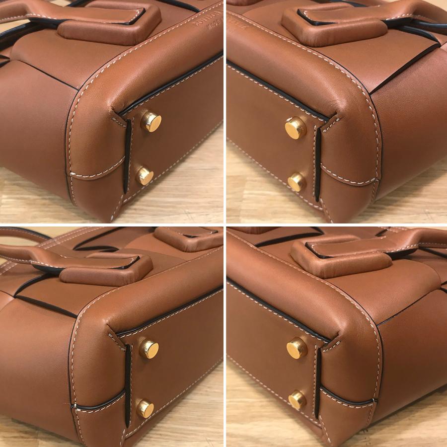 BOTTEGA VENETA 【新品同様】ボッテガヴェネタ マキシイントレ BOTTEGA VENETA 【新品同様】ボッテガヴェネタ マキシイントレ