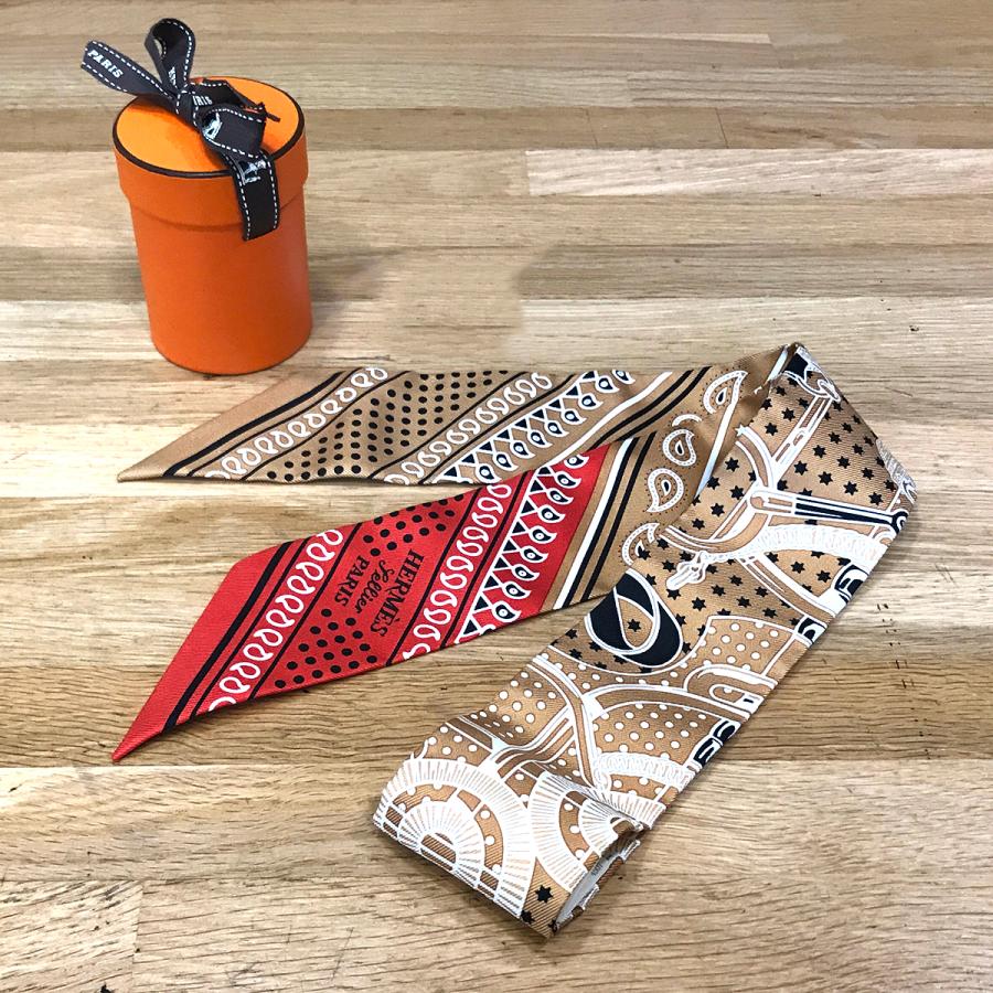 HERMES 【新品未使用】エルメス ツイリー エプロンドール HERMES 【新品未使用】エルメス ツイリー エプロンドール