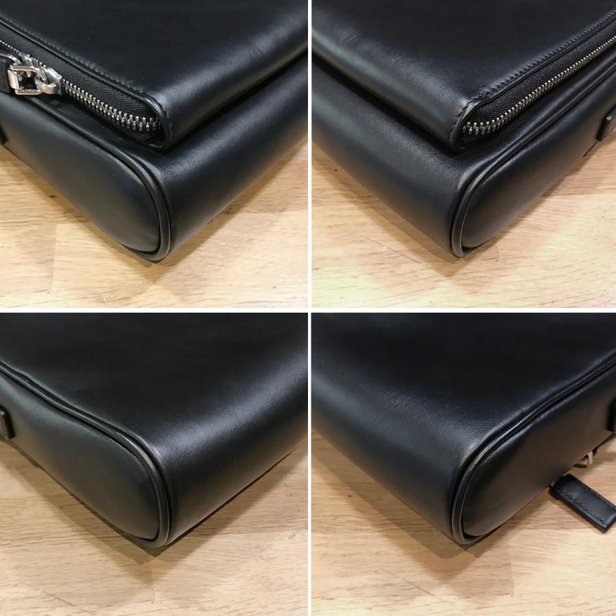 PRADA 【超美品】プラダ ポーチ付 ショルダーバッグ レザー PRADA 【超美品】プラダ ポーチ付 ショルダーバッグ レザー