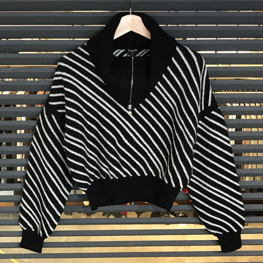 CHANEL 【超美品】シャネル ココマーク ハーフジップ ニット CHANEL 【超美品】シャネル ココマーク ハーフジップ ニット