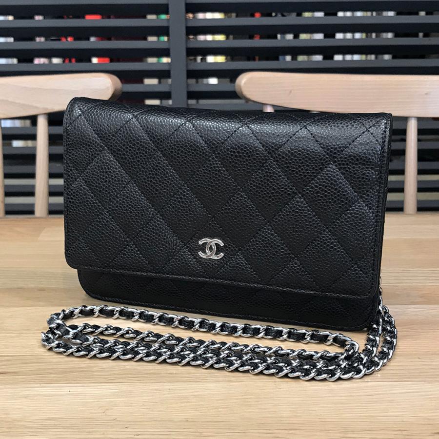 CHANEL 【新品同様】シャネル マトラッセ チェーンウォレット グレ  