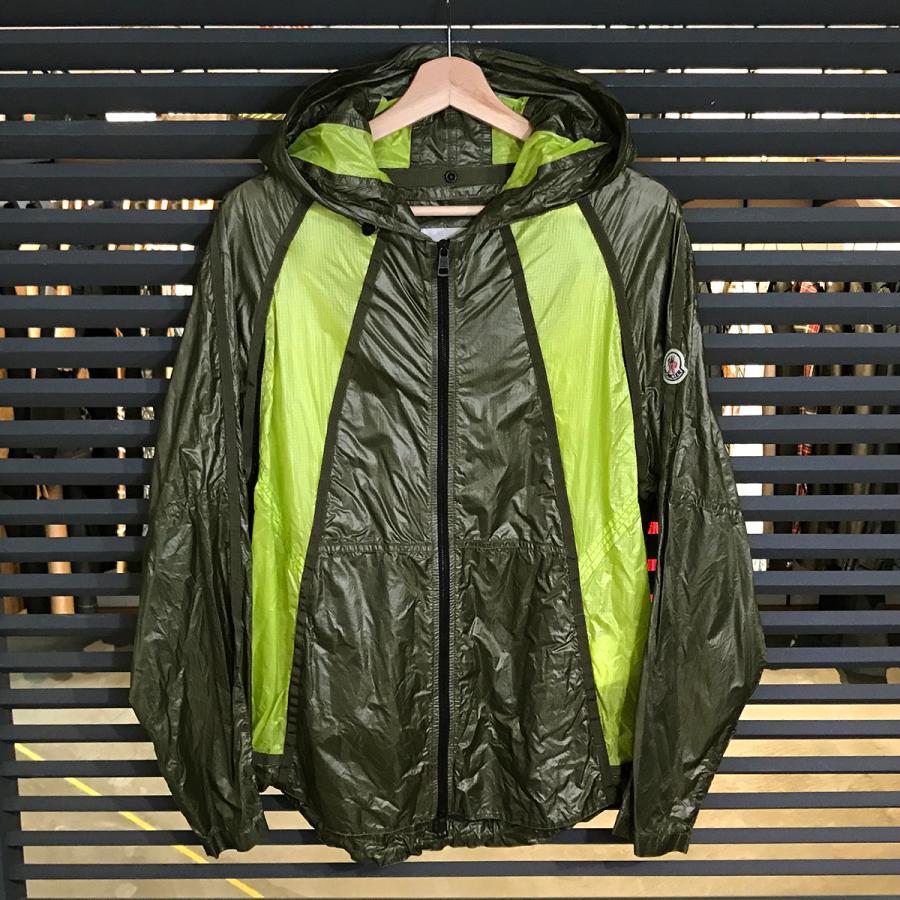 MONCLER（モンクレール） 【美品】モンクレール ニエーブル NIEVLE