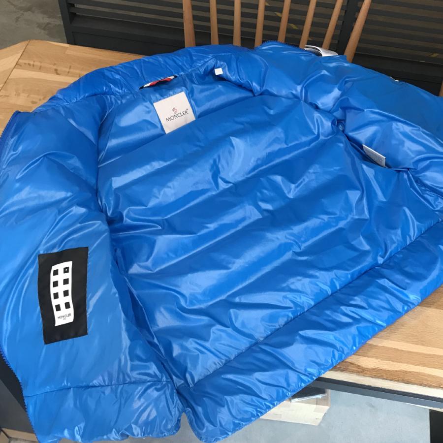 MONCLER（モンクレール） 【超美品】モンクレール ジーニアス AWAKE NY