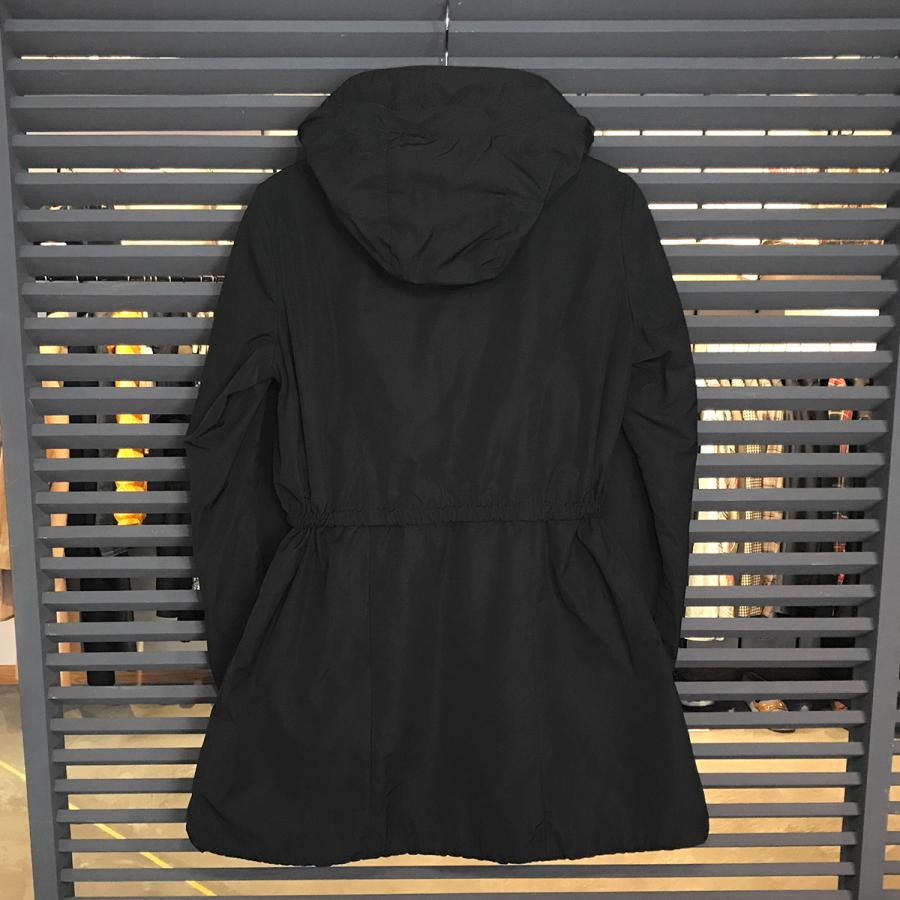 MONCLER 【超美品】モンクレール ナイロンジャケット TOPAZE MONCLER 【超美品】モンクレール ナイロンジャケット TOPAZE