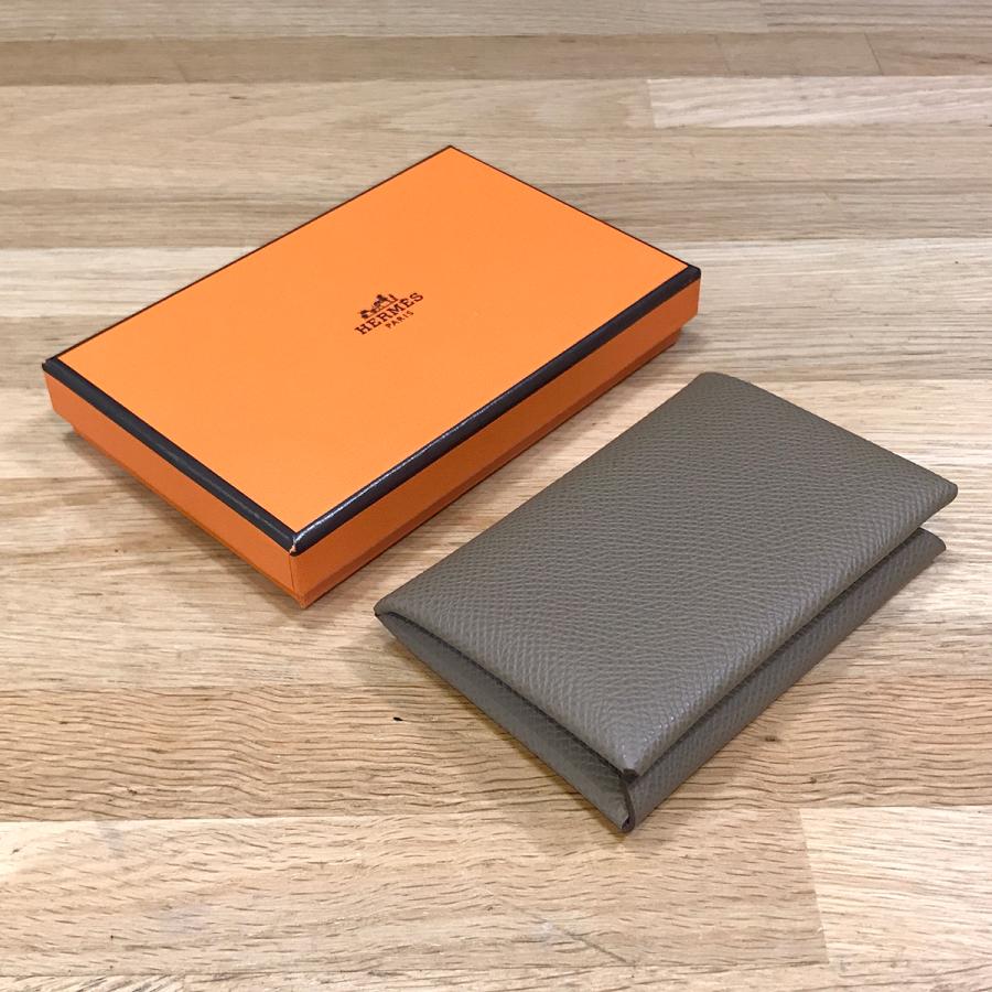 新品未使用】エルメス カルヴィ エプソン エトゥープ W刻印 カード  