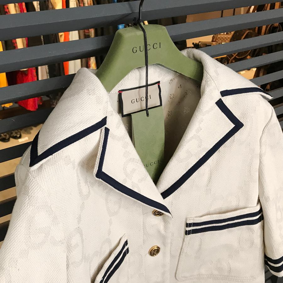 Gucci アイボリージャケット　40サイズ Gucci アイボリージャケット 40サイズの通販はau PAY マーケット