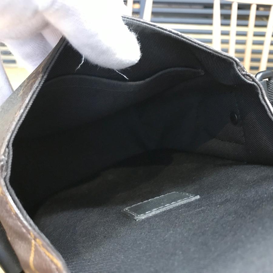 ま*む様 ルイヴィトン ケース ジッパー型 レザー 251125154 LOUIS