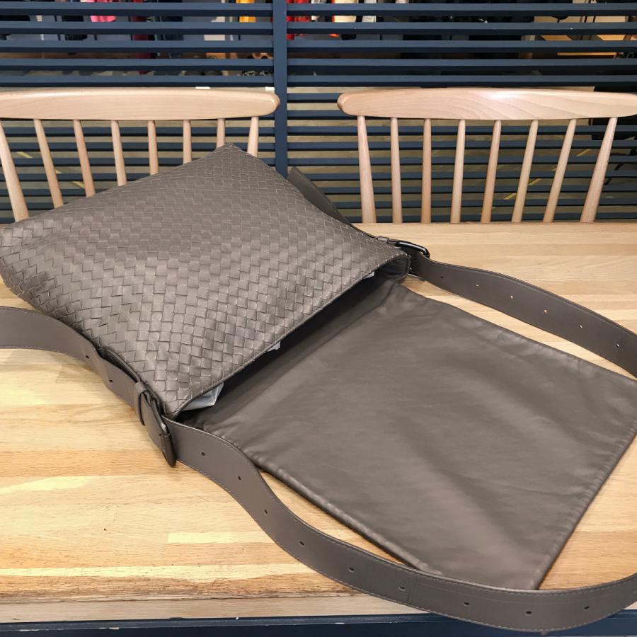 BOTTEGA VENETA（ボッテガ・ヴェネタ） 【超美品】ボッテガヴェネタ