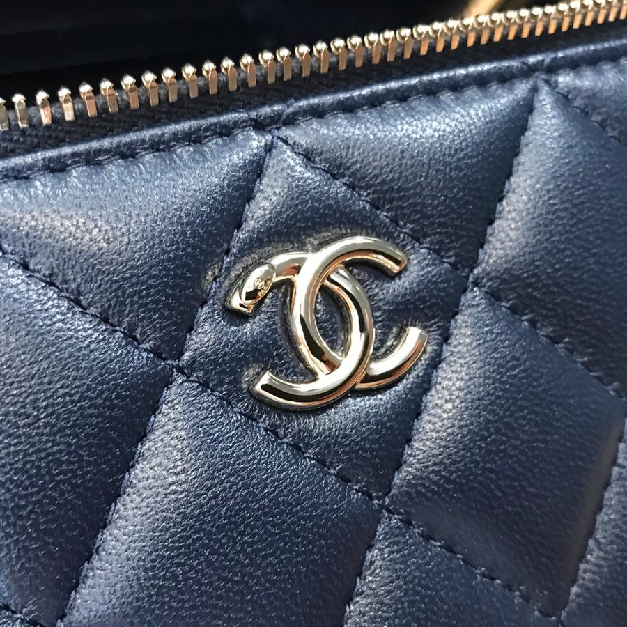 専用♡シャネル　CHANEL ラムスキン ネイビー　マトラッセ　チェーンバッグ CHANEL（シャネル） 【超美品】シャネル マトラッセ スモール