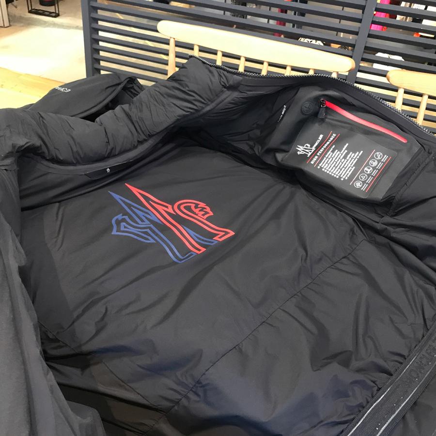 MONCLER（モンクレール） 【超美品】モンクレール グルノーブル 