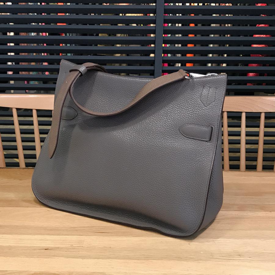 エルメス ジプシエール34 □P刻印 2012年製 トリヨンクレマンス エタン ブルーニュイ バイカラー ショルダーバッグ 中古 送料無料 HERMES（エルメス） ジプシエール34 □P刻印 2012年製 トリヨン