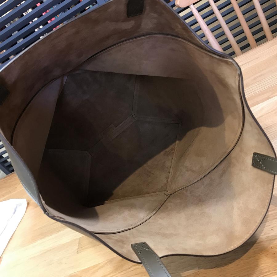 LOEWE（ロエベ） 【新品未使用】ロエベ パズル フォルドトート 