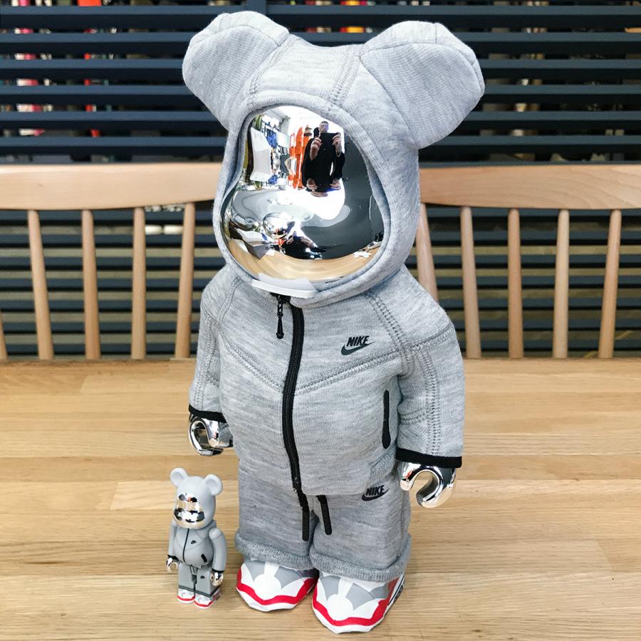 BE@RBRICK 【新品未使用】ベアブリック ナイキ コラボ テックフリース