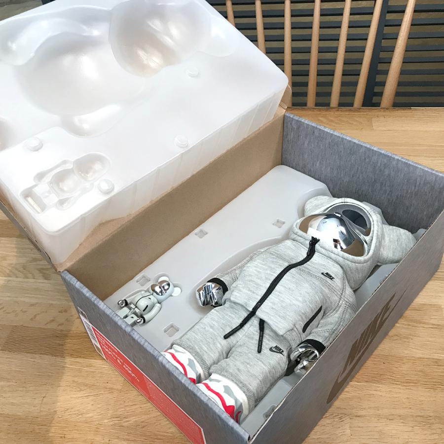 BE@RBRICK 【新品未使用】ベアブリック ナイキ コラボ テックフリース