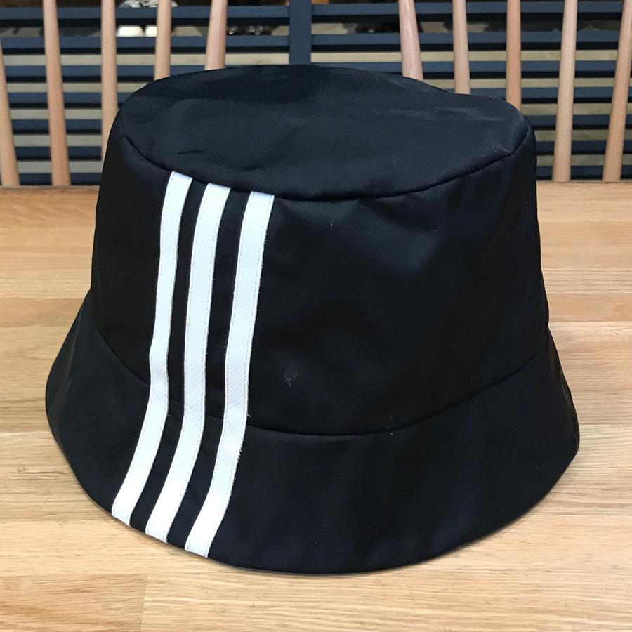 PRADA（プラダ） 【美品】プラダ Re-Nylon アディダスコラボ バケット