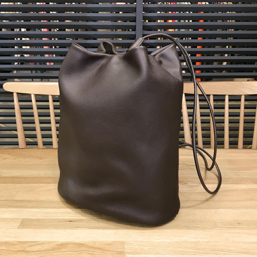 ザロウ THE ROWのカーフスキン　リュックサック　ショルダーバッグ THE ROW（ザ ロウ） 【新品同様】ザロウ ジョーバックパック
