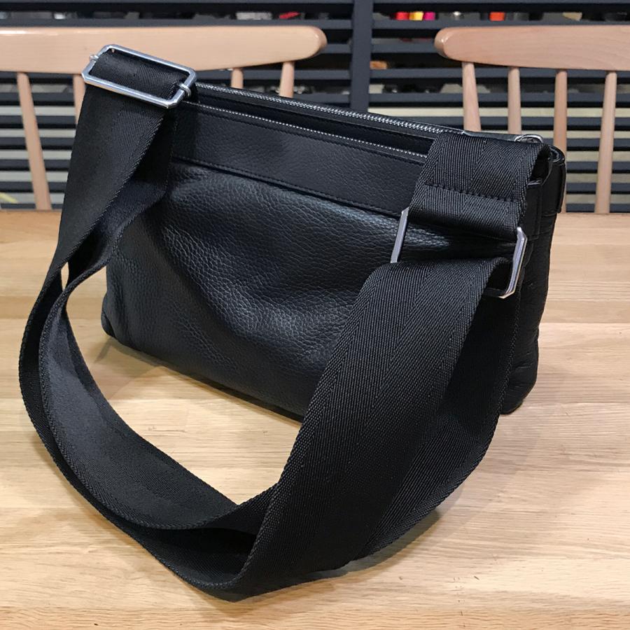 BOTTEGA VENETA（ボッテガ・ヴェネタ） 【美品】ボッテガヴェネタ 