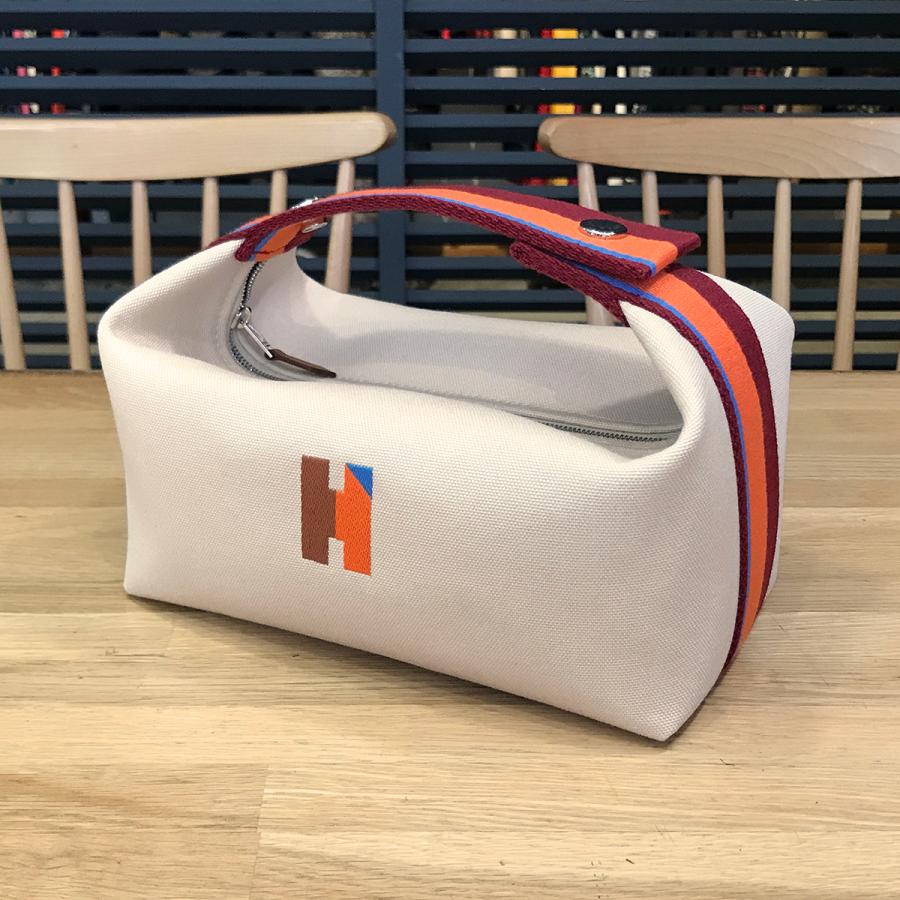 【新品未使用】HERMES ブリッドアブラックPM ナチュラル HERMES（エルメス） 【新品同様】エルメス ブリッドアブラックPM H