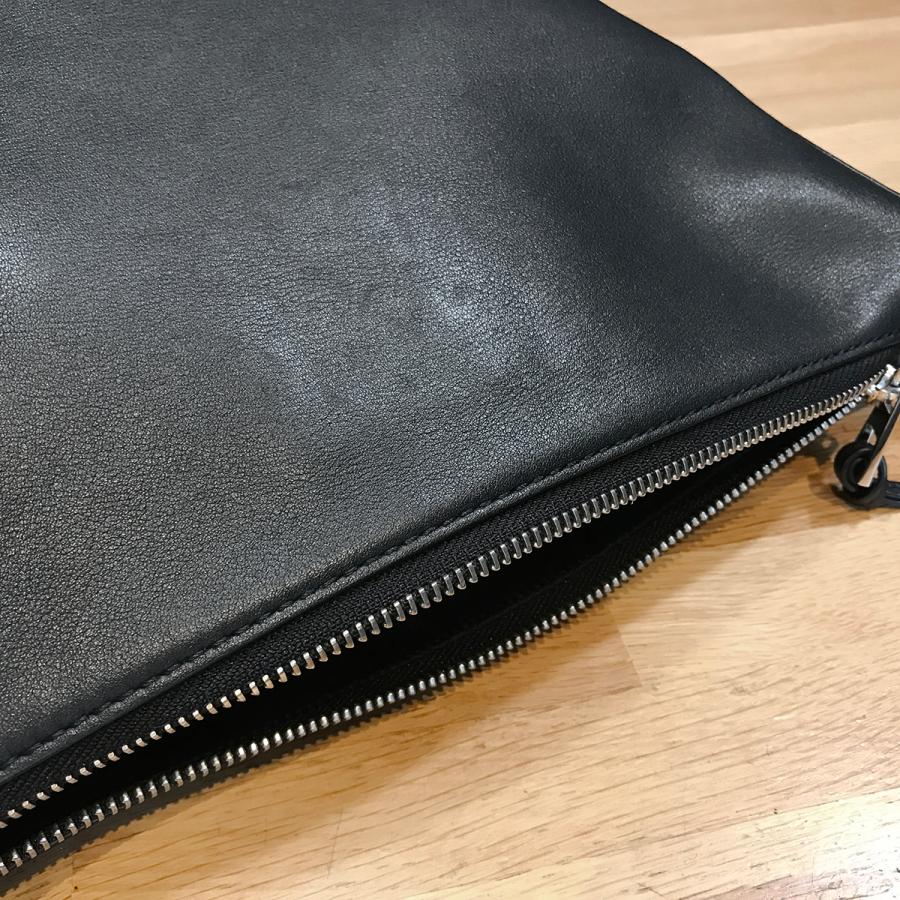 LOEWE（ロエベ） 【超美品】ロエベ キュービィ クロスボディバッグ