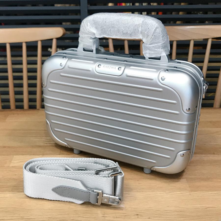RIMOWA（リモワ） 【新品未使用】リモワ クロスボディバッグ 19