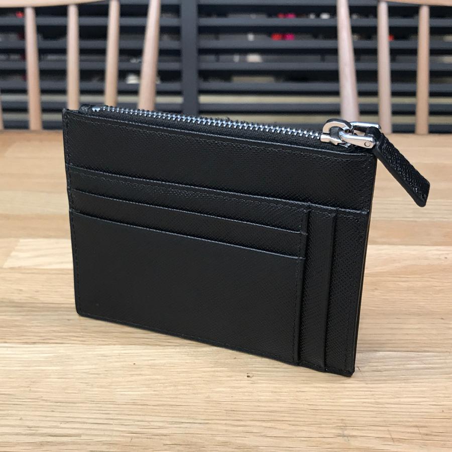 【新品】PRADA サフィアーノ トライアングル カードケース【お値下げ中】 PRADA（プラダ） 【超美品】プラダ サフィアーノ トライアングル