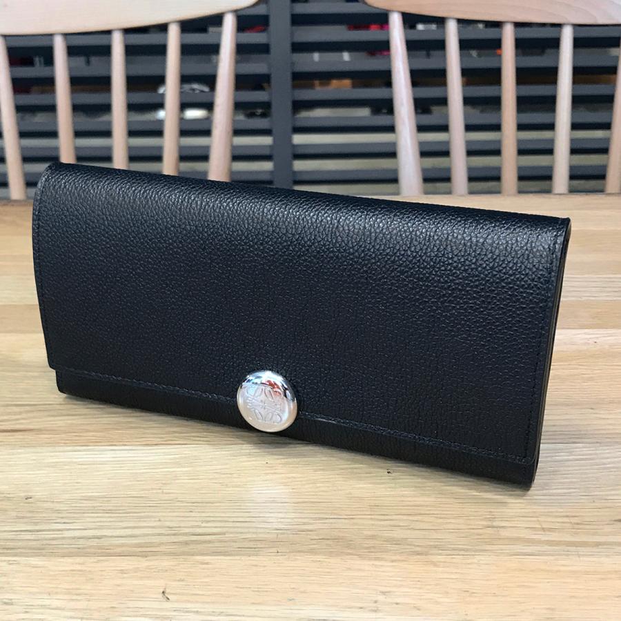 LOEWE（ロエベ） 【新品未使用】ロエベ ペブル コンティネンタル