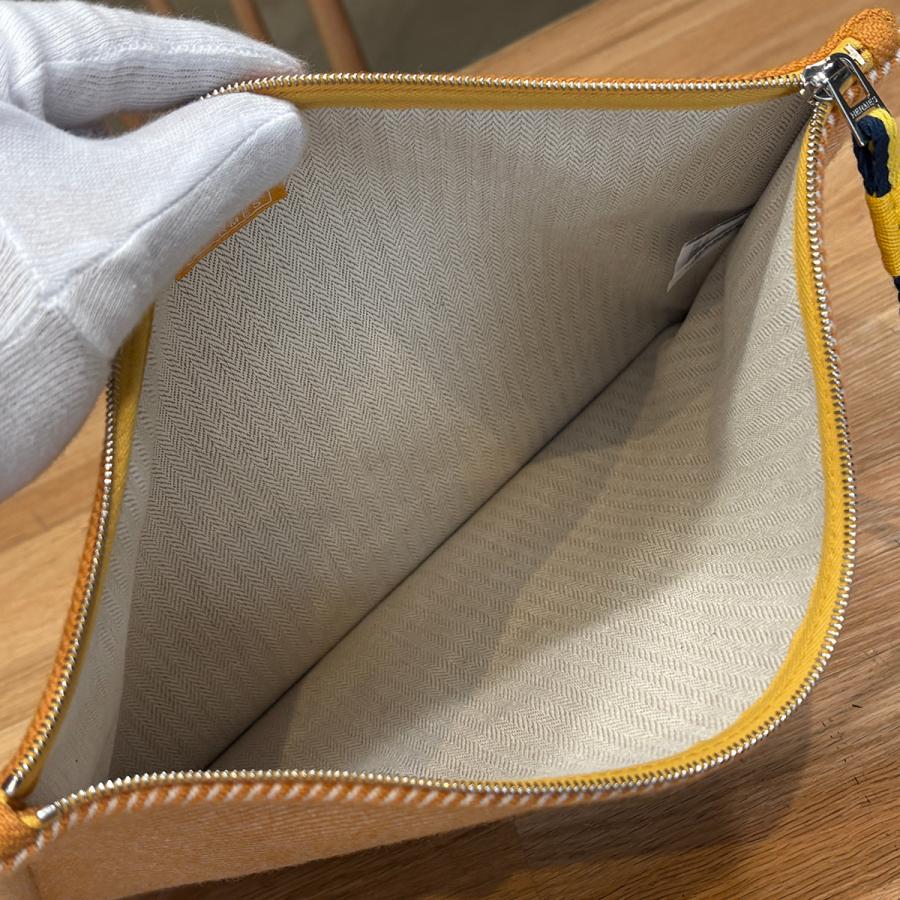 HERMES（エルメス） 【超美品】エルメス レキャバン フラットポーチ 