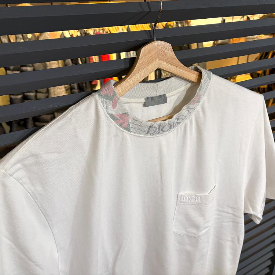 DIOR Tシャツ ホワイト エンボス加工しみあり Christian Dior（クリスチャン・ディオール） 【良品】ディオール 胸