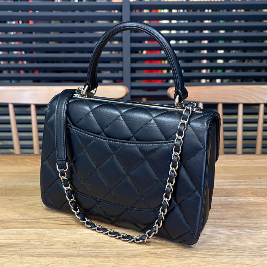CHANEL シャネル マトラッセ ハンドバッグ CHANEL（シャネル） 【美品】シャネル マトラッセ トップハンドル