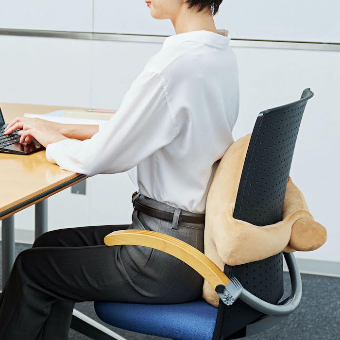 クッション 背当て 腰当てクッション 抱き パソコン 在宅 かわいい ハグハグちゃん ベージュ コジット 0930 便利 キレイの雑貨アイデア Com 通販 Yahoo ショッピング