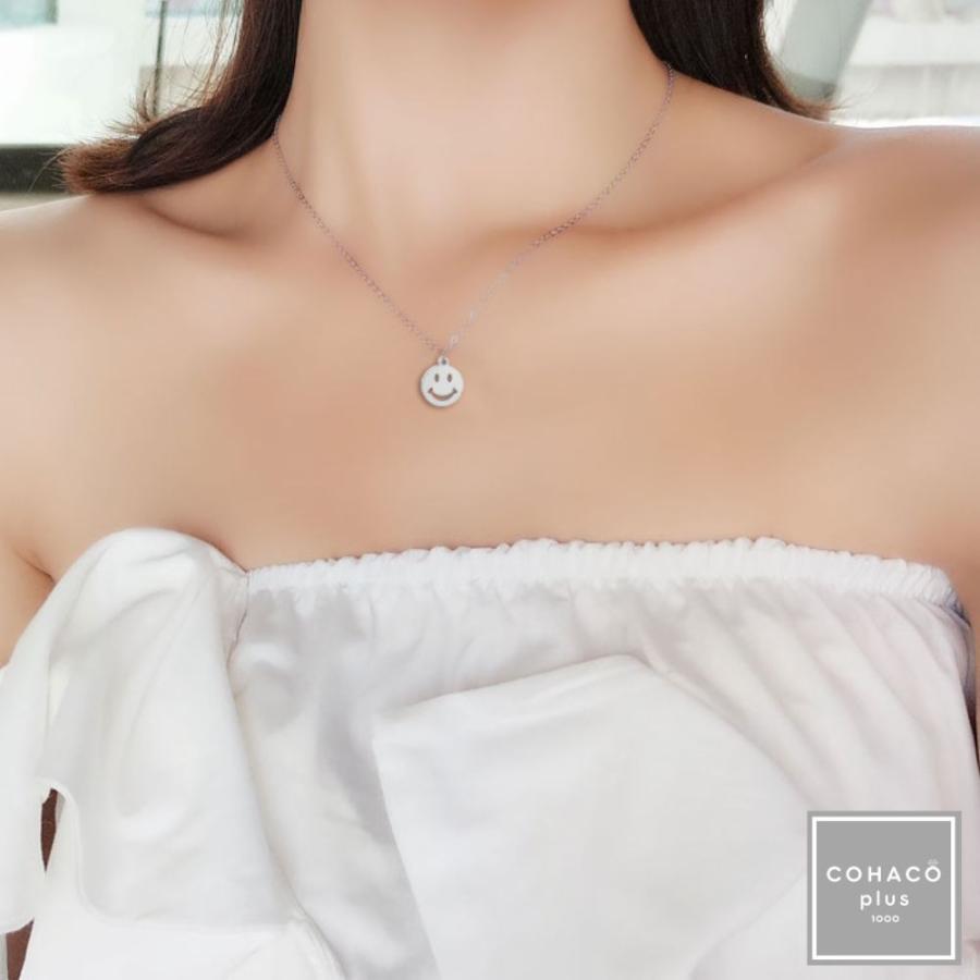 1000円均一アクセサリー スマイルネックレス サージカル