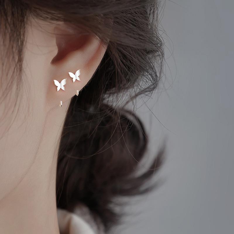 蝶 バタフライピアス フープピアス シルバー925 アレルギー対応
