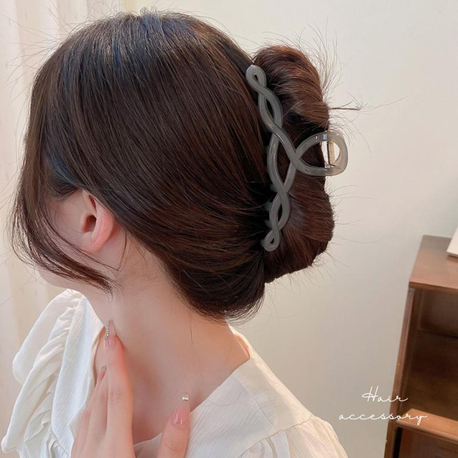 no.159 新作✩.*˚明るめくすみカラーがかわいい重厚感あるヘアクリップ✩. no.159 新作✩.*˚明るめくすみカラーがかわいい重厚感あるヘア
