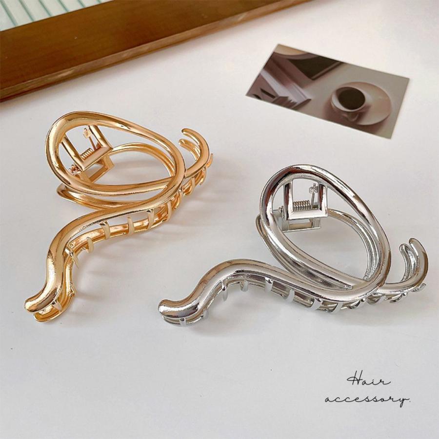 レア　♡ リビアングラス　バングル　くり抜きタイプ　お値下げ中 トロレアイト 天然石 くり抜きバングル バングル