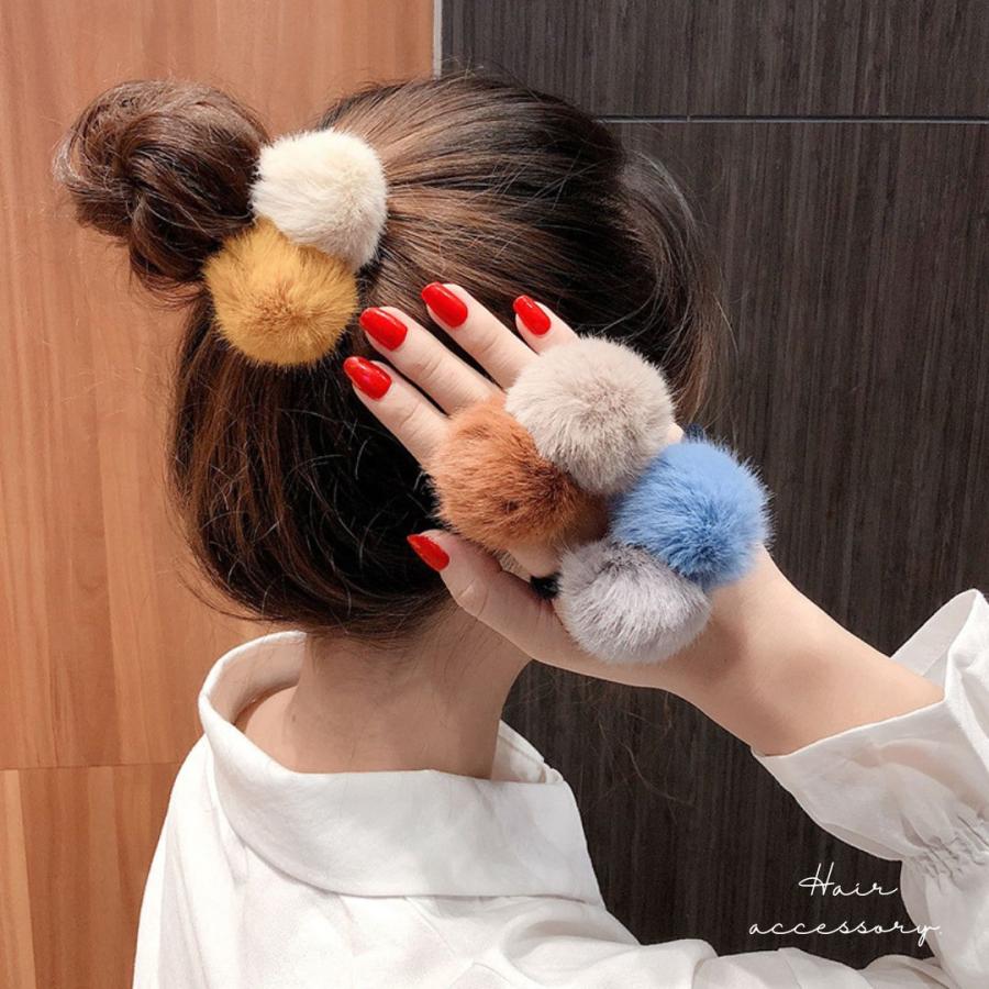 ファーヘアゴム ふわふわ ボンボン もこもこ 秋冬 ヘアゴム シュシュ