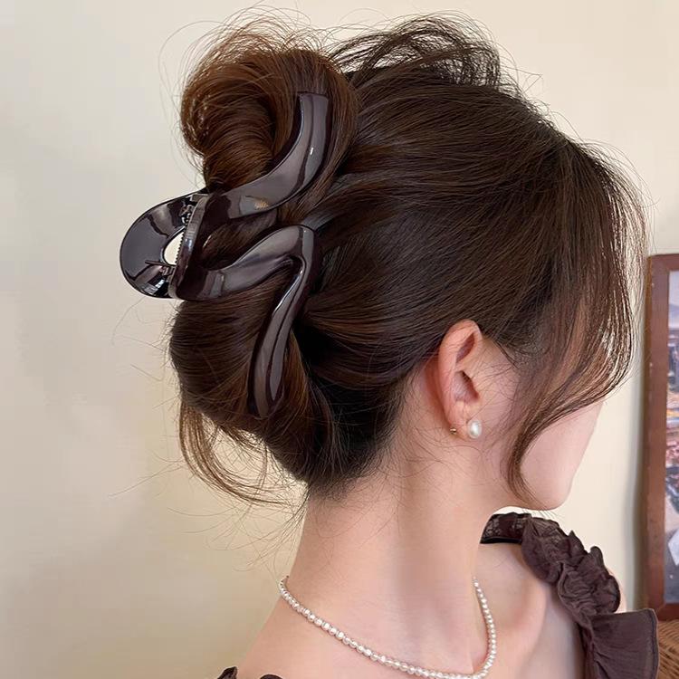 バンスクリップ 特大 13cm 大きめ ヘアクリップ 艶 うねうね 髪多い