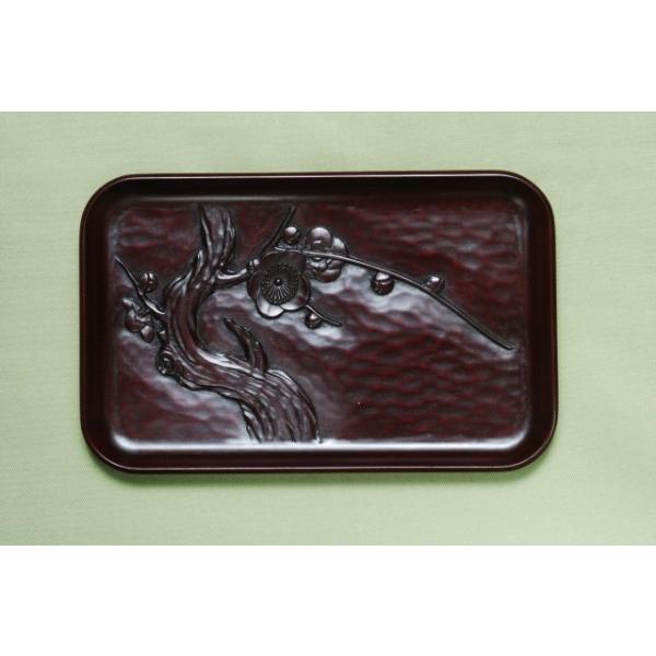 鎌倉彫 菓子盆 鎌倉彫 丸盆 径：33㎝ 本漆塗 菓子盆 天然木 木工芸 伝統