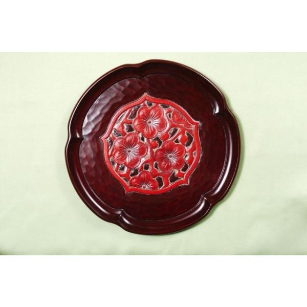 鎌倉彫　梅形盆　朱梅尺