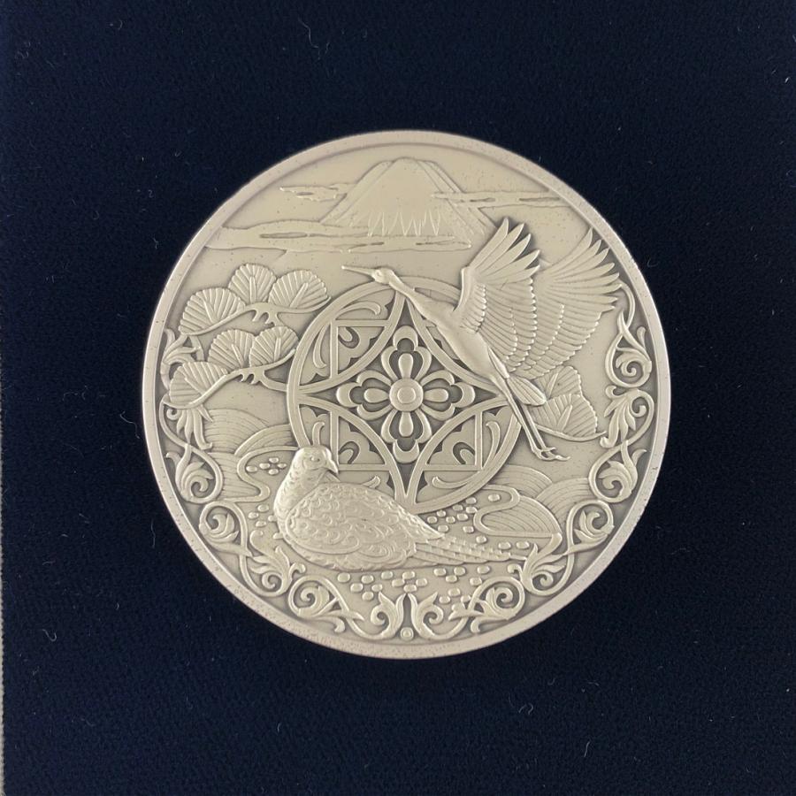 新日本銀行券発行記念メダル 1984年（純銀製） 銀メダル記念 124g 新日本銀行券発行記念メダル 1984年（純銀製） 銀メダル記念コイン