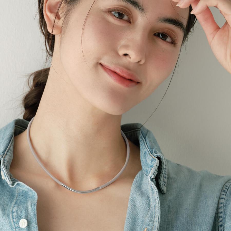 リエリィ　カーブネックレス 直営店限定】Lierrey カーブ ネックレス（レディース／長さ：42cm