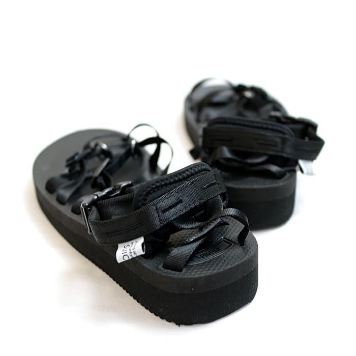 SUICOKE スポーツサンダル ブラック suicoke（スイコック） サンダル TOSSHI-V レディース ナイロン レザー