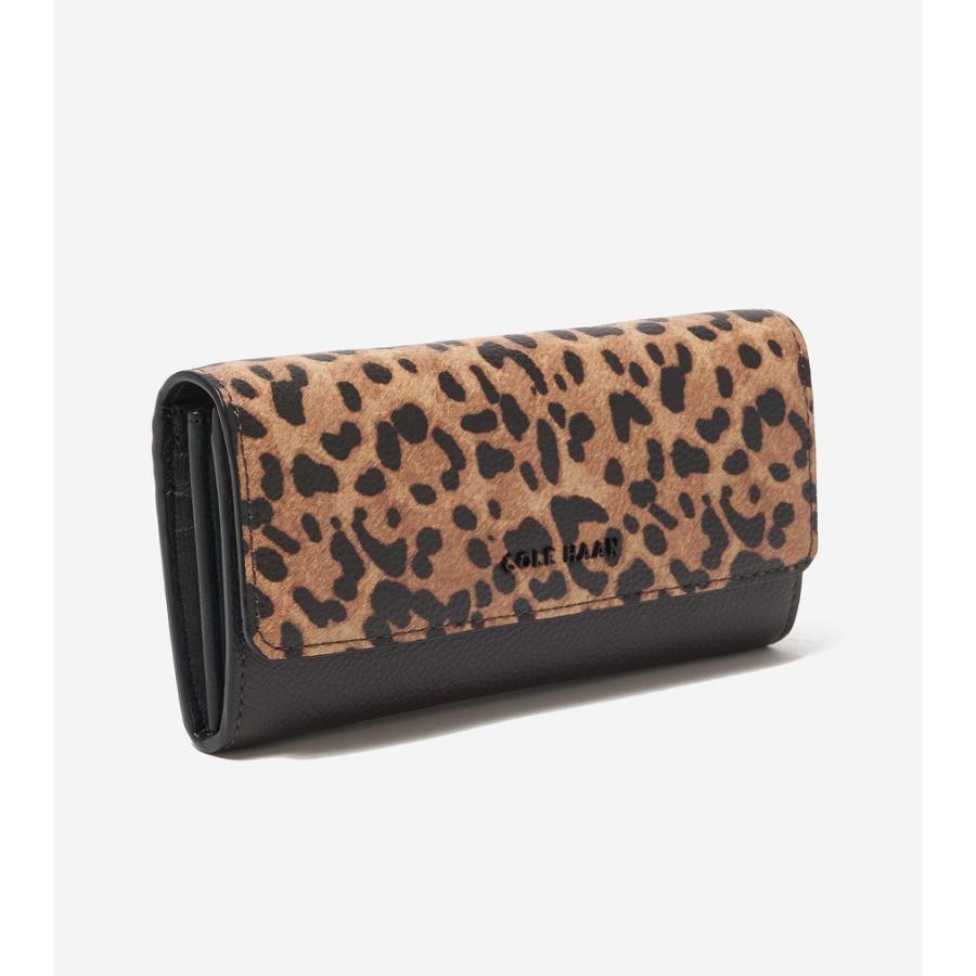 新品未使用♡コールハーン　チェーン付きウォレット　レオパード　長財布　アニマル 美品 COLE HAAN コールハーン 長財布 ヒョウ柄 レオパード