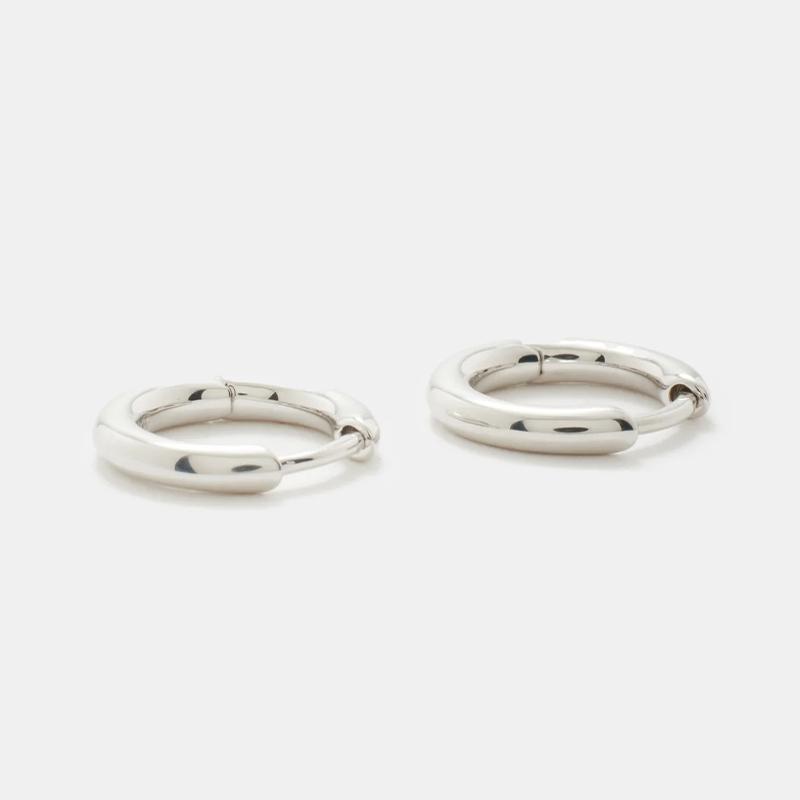 TOM WOOD TOMWOOD トムウッド ピアス Classic Hoop Small Silver TOM WOOD TOMWOOD トムウッド ピアス Classic Hoop Small Silver